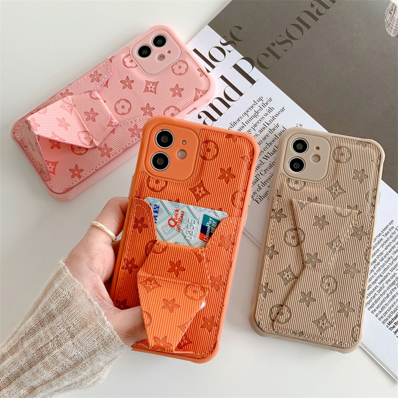 1枚買うと1枚もらえる【お洒落に持ち運び】IPHONE ケース