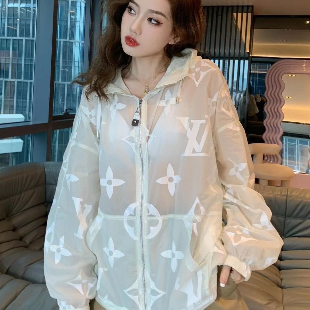 【3000円プラスして２着を購入】【2000円プラスして4着を購入】夏の薄い日焼け止め服  材質も柔軟性もいいし、整っている上に精巧 【エピデミック予防管理、到着前に徹底的に消毒してください。 心配するな]