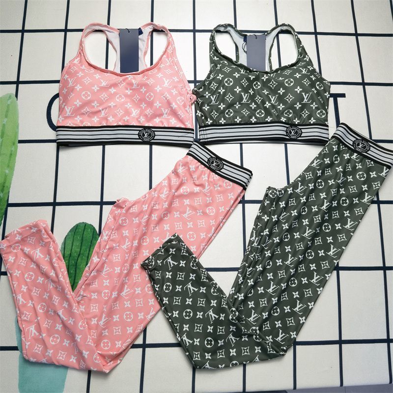 【正規取扱店】【品質の高い商品】スポーツベスト/ イタリアの手作り【二つ目は5600】