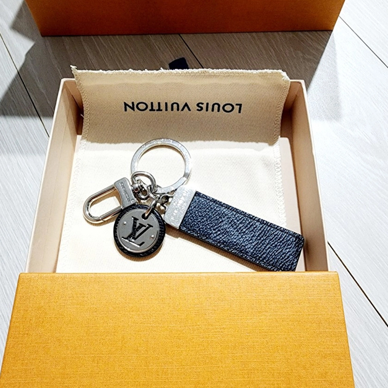 【一つお買い上げで一つおまけが付きます】ブルーキーホルダー【エピデミック予防管理、到着前に徹底的に消毒してください。 心配するな]