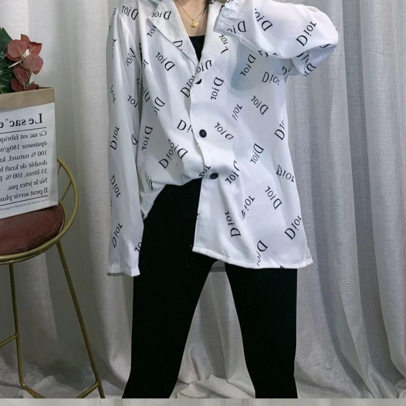 【正規取扱店】【品質の高い商品】小さなスーツ/ パリで手作り【二つ目は3000】