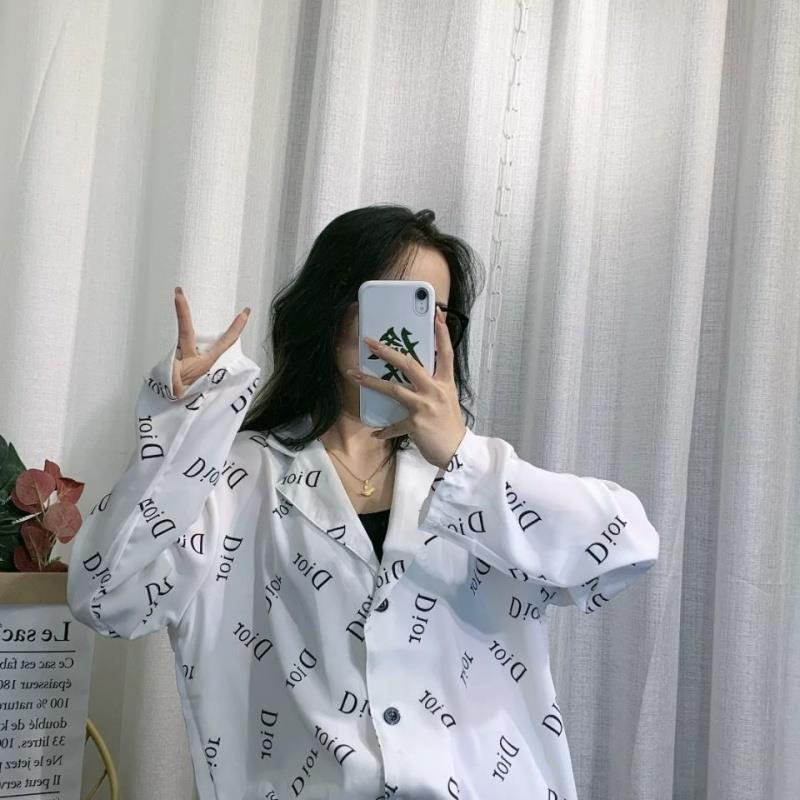【正規取扱店】【品質の高い商品】小さなスーツ/ パリで手作り【二つ目は3000】
