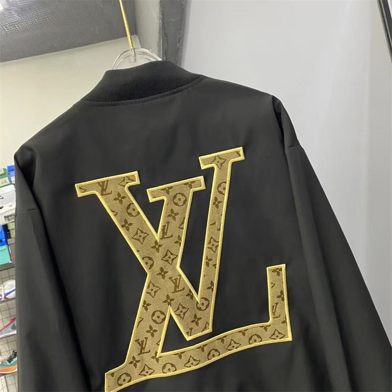 【正規取扱店】【品質の高い商品】素敵なコート/ イタリアの手作り【二つ目は4900】
