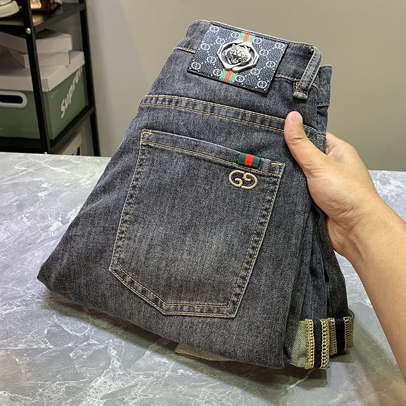 【正規取扱店】【品質の高い商品】ストレッチジーンズ/ イタリアの手作り【二つ目は4900】