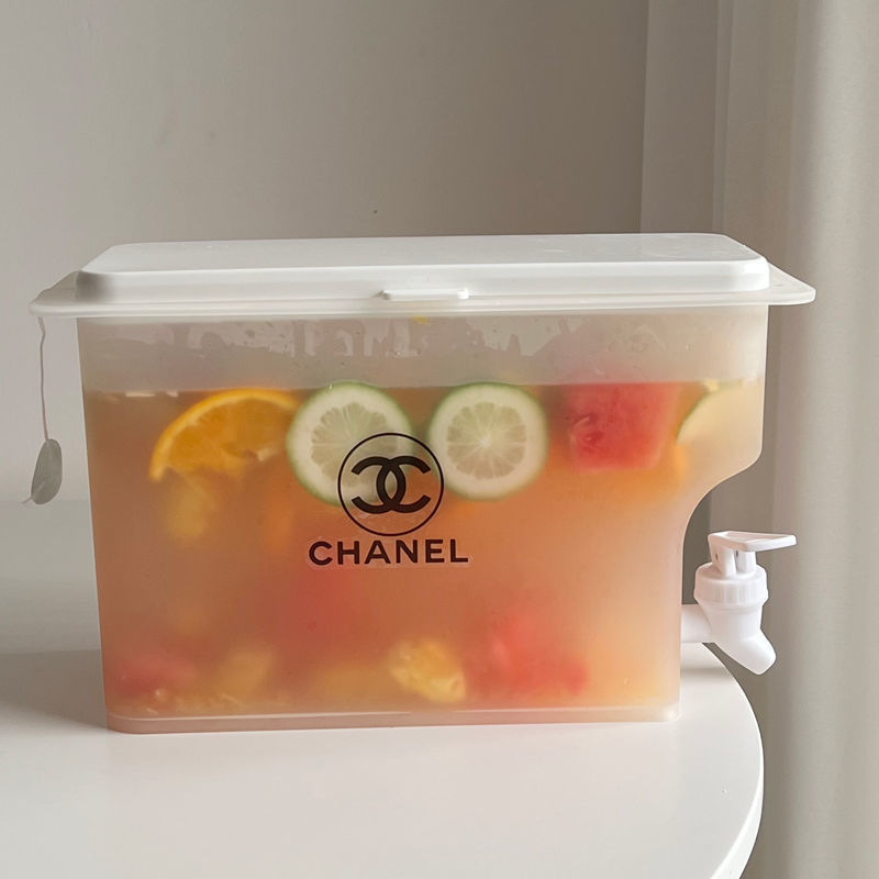 【正規取扱店】【品質の高い商品】冷水ボトル/ イタリアの手作り【二つ目は4900】