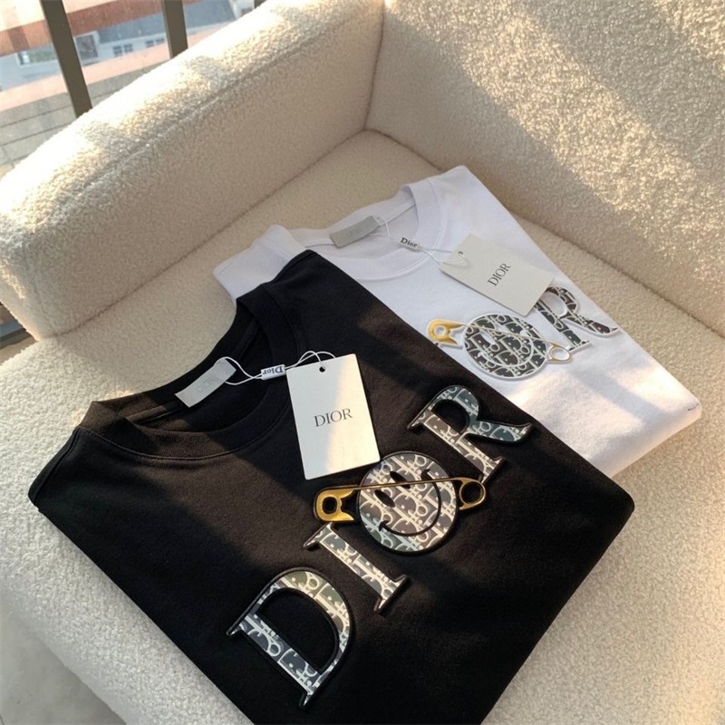 【正規取扱店】【品質の高い商品】メンズのトレンドTシャツ/ イタリアの手作り【二つ目は4900】