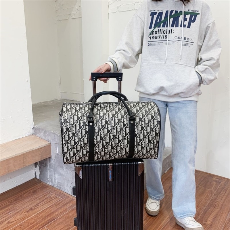 【正規取扱店】【品質の高い商品】大容量のファッションバッグ/ イタリアの手作り【二つ目は4900】