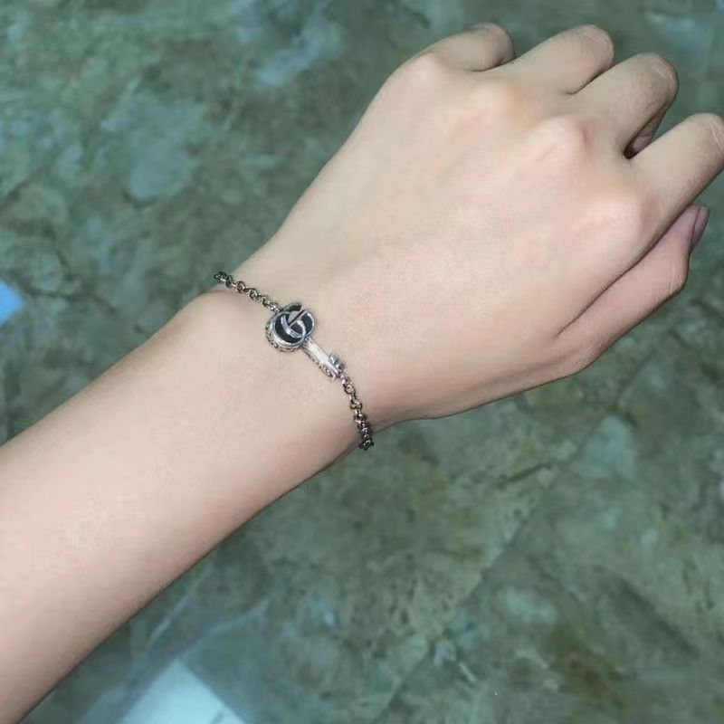 ファッションヴィンテージブレスレット個性的で洗練されたハンサム[オフィシャル] 超買い得! 月に注文万件以上。是非いかがでしょうか。