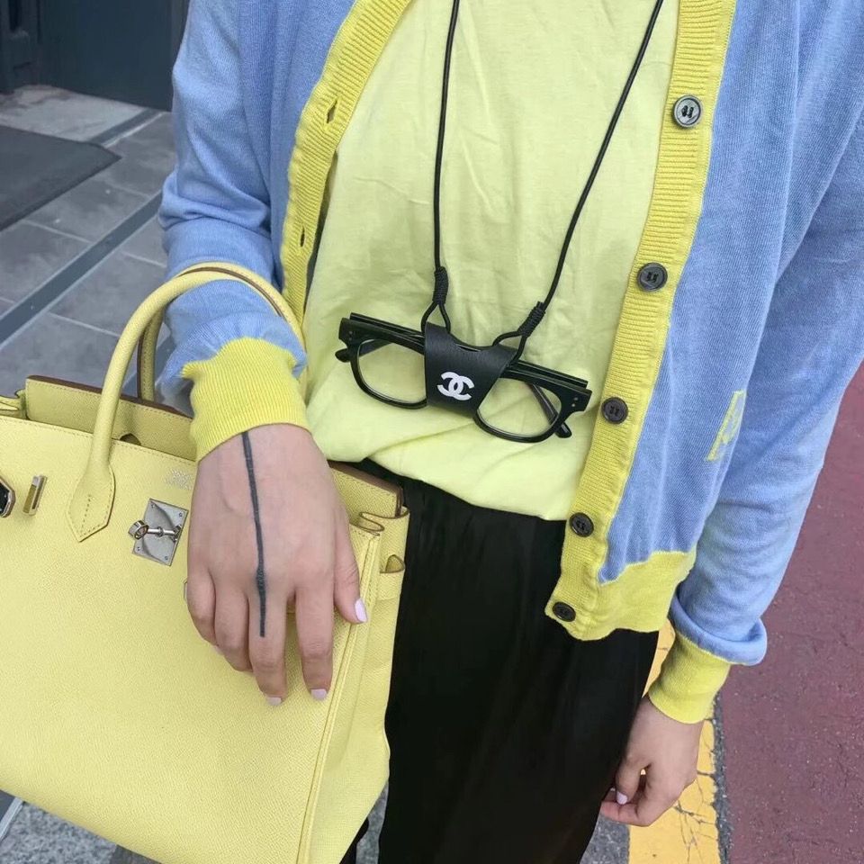 【二点目は3000円安い】元のパッケージ 「正規品保証、公式と同じデザイン」サングラス サングラス ポータブルストラップ[オフィシャル] 超買い得! 月に注文万件以上。是非いかがでしょうか。