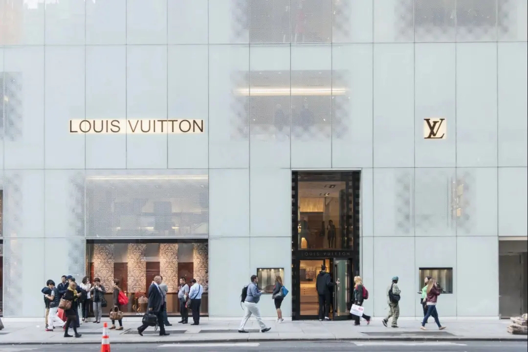 LV003.webp.jpg